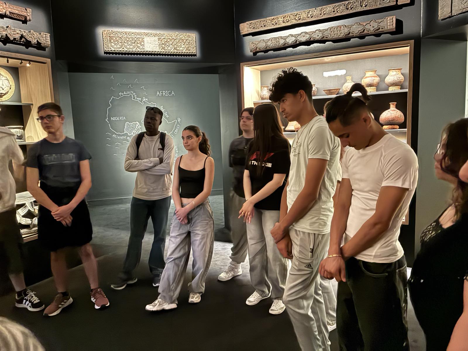 IMG-fe4a8300297eaa672344bb69330f05b5-V